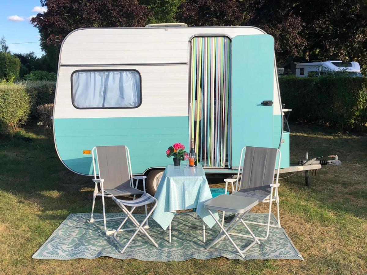 Het Caravannetje B&B - Retro Glamping Leidschendam Zewnętrze zdjęcie