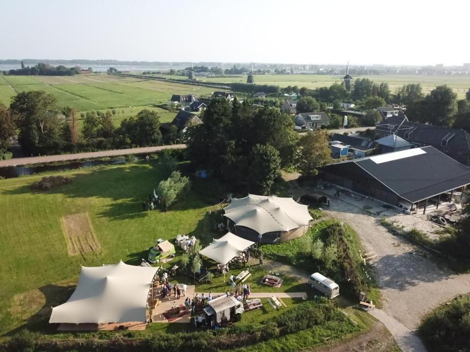 Het Caravannetje B&B - Retro Glamping Leidschendam Zewnętrze zdjęcie