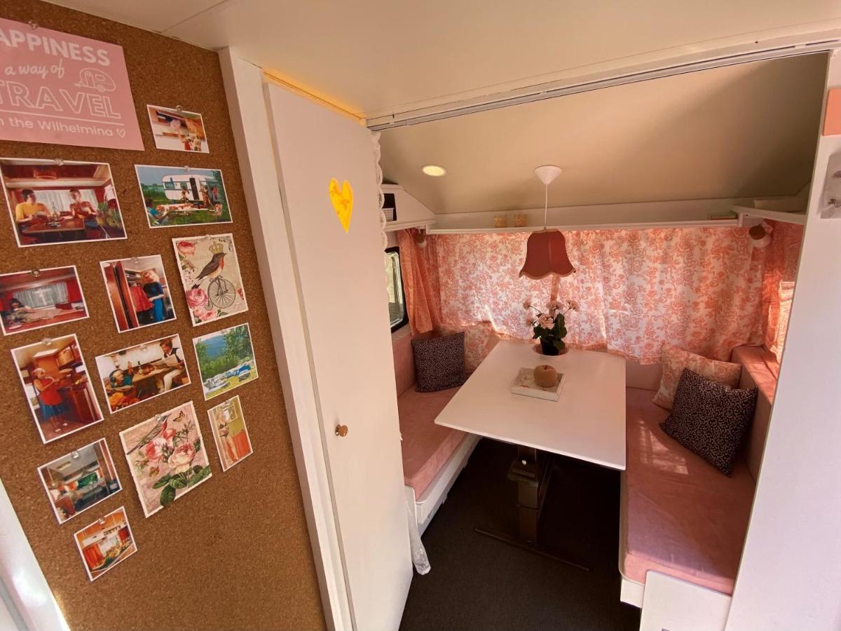 Het Caravannetje B&B - Retro Glamping Leidschendam Zewnętrze zdjęcie