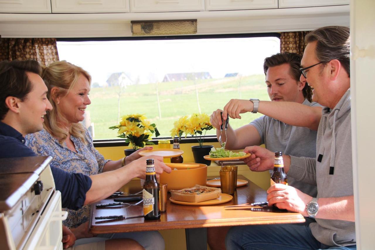 Het Caravannetje B&B - Retro Glamping Leidschendam Zewnętrze zdjęcie