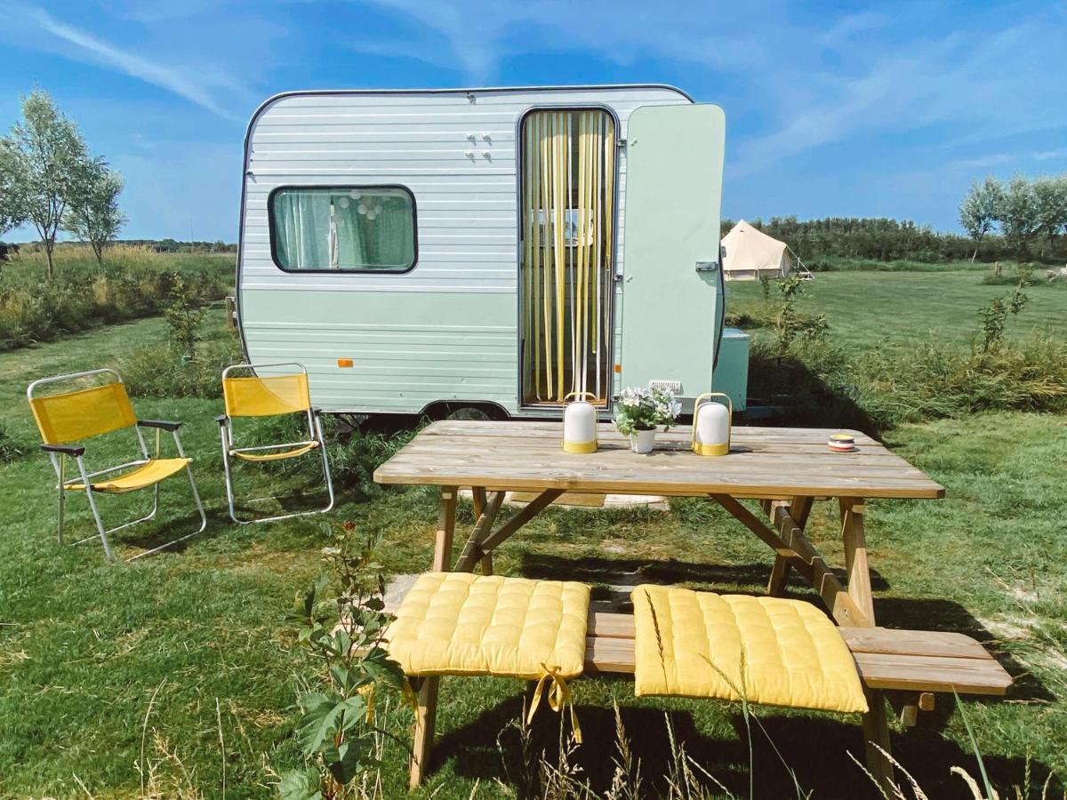 Het Caravannetje B&B - Retro Glamping Leidschendam Zewnętrze zdjęcie