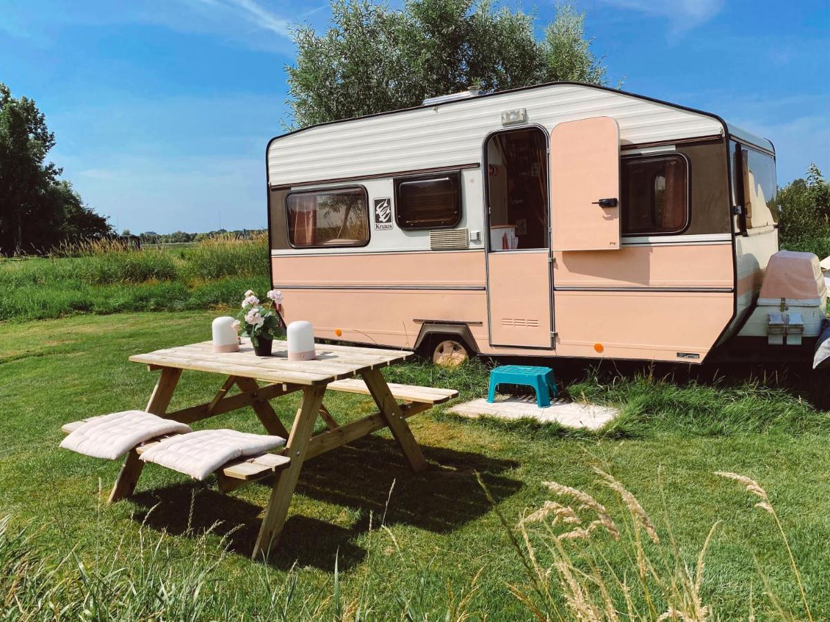 Het Caravannetje B&B - Retro Glamping Leidschendam Zewnętrze zdjęcie